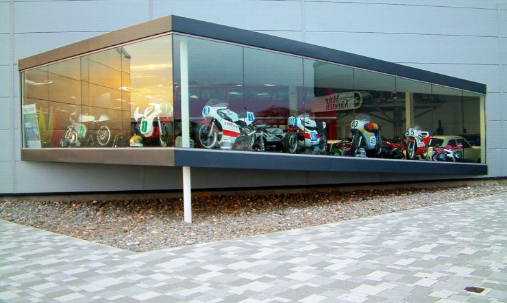 Museum-outside_notext_1600x959